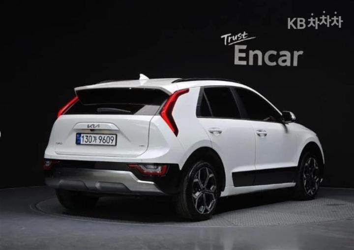 Kia Niro The 1.6 HEV Signature 3