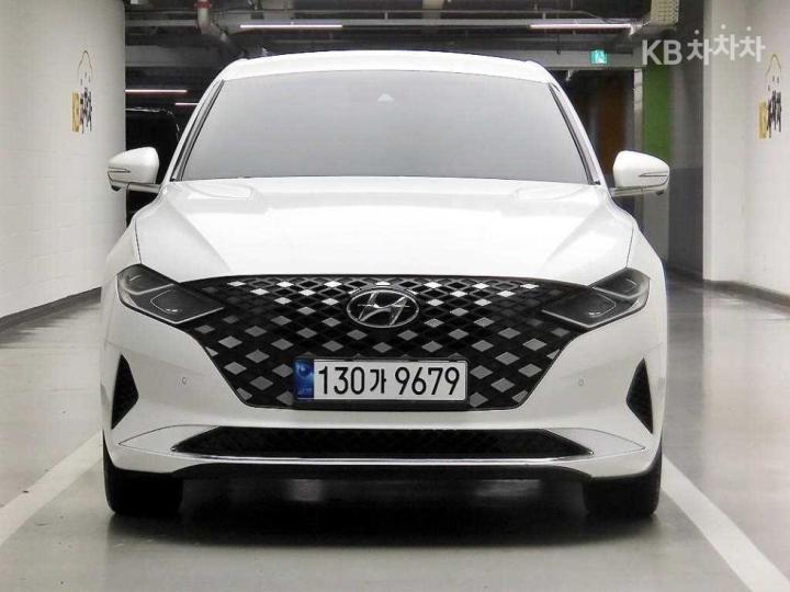 Hyundai Grandeur 2.5 Premium 2
