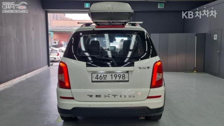 KG Mobility (Ssangyong) Rexton W 4WD RX7 Luxury 5