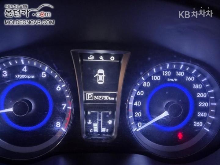 Hyundai Grandeur HG LPG HG300 Modern 7