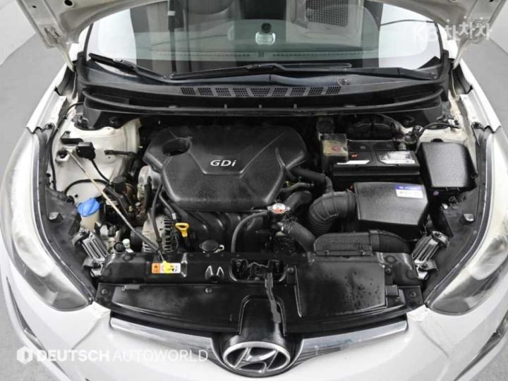 Hyundai Avante 1.6 GDi Smart Base Type 7