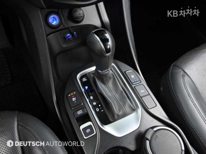 Hyundai Santa Fe The Prime Diesel R2.0 2WD Exclusive Base 10