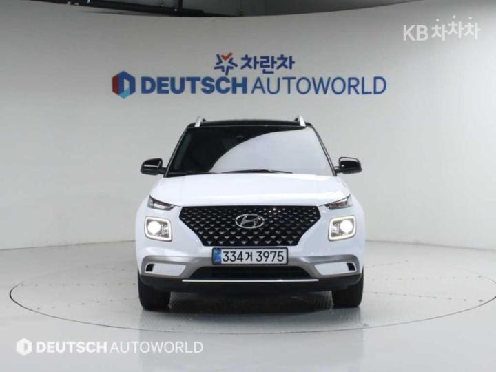 Hyundai Venue Gasoline 1.6 FLUX 4