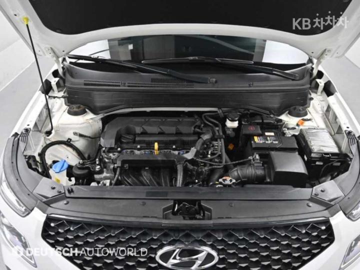 Hyundai Venue Gasoline 1.6 FLUX 7