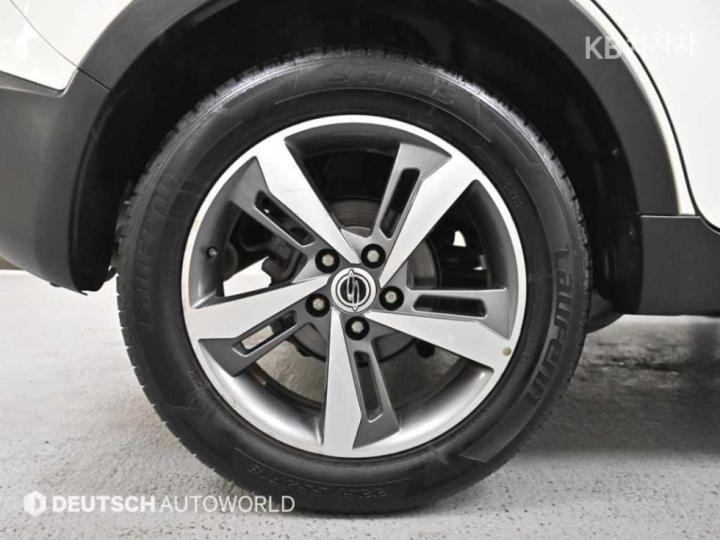 KG Mobility (Ssangyong) Korando New Style C 2.2 RX 2WD Premium Type 6