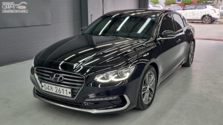 Hyundai Grandeur IG 3.0 Exclusive Base Type 2