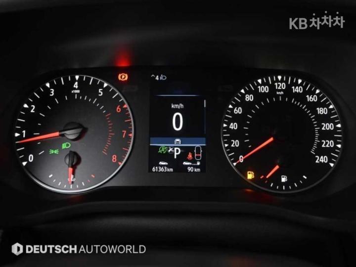 Renault XM3 1.6 GTe LE+ 9