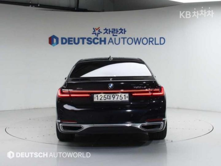 BMW 7 Series G11 730Ld xDrive Design Pure Excellence 5