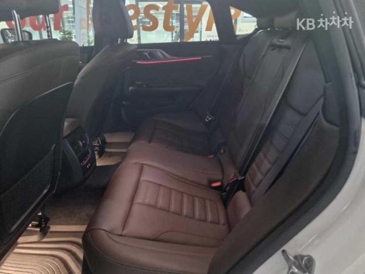 BMW 4 Series G22 420i Gran Coupe First Edition 8