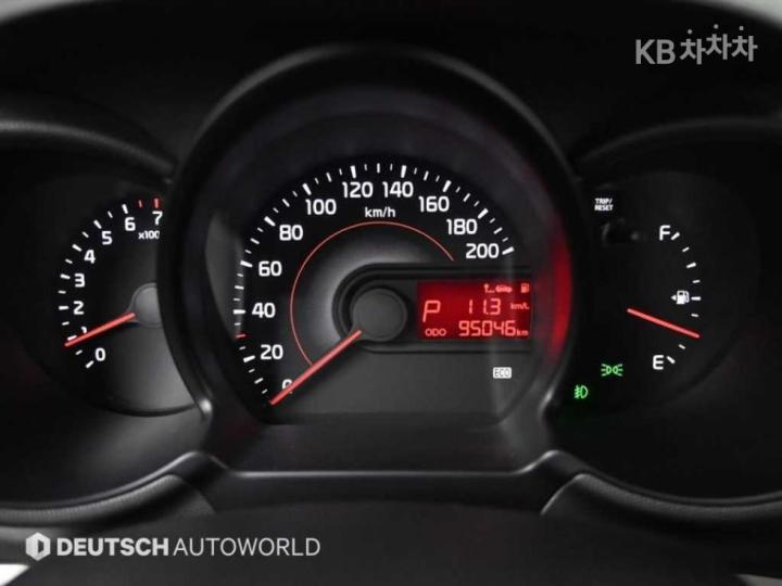 Kia Ray 1.0 Gasoline Luxury 9