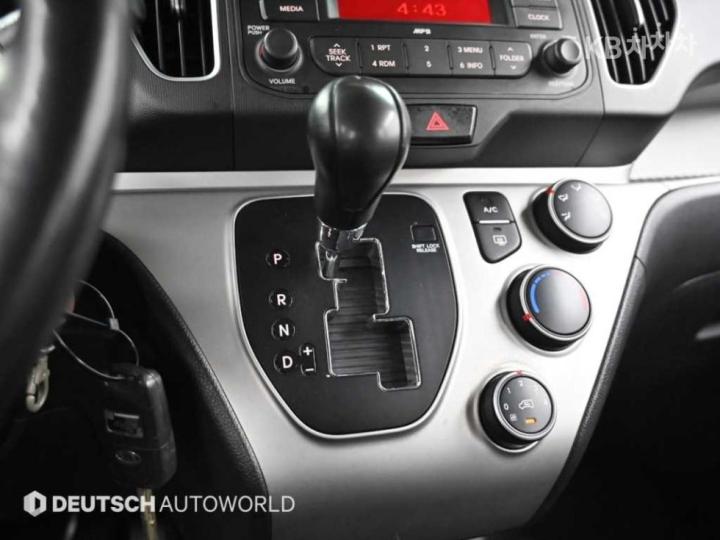 Kia Ray 1.0 Gasoline Luxury 10