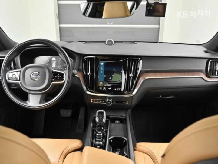 Volvo S60 2.0 B5 Inscription 8