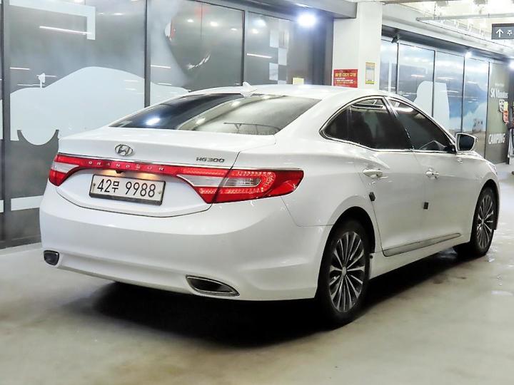 Hyundai Grandeur HG HG300 Premium 5