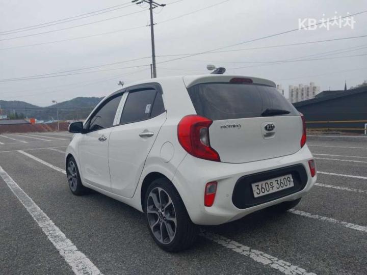 Kia Morning JA LPi Luxury 7