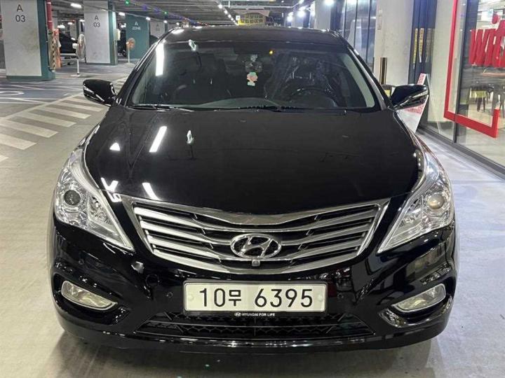 Hyundai Grandeur HG HG300 Royal 3