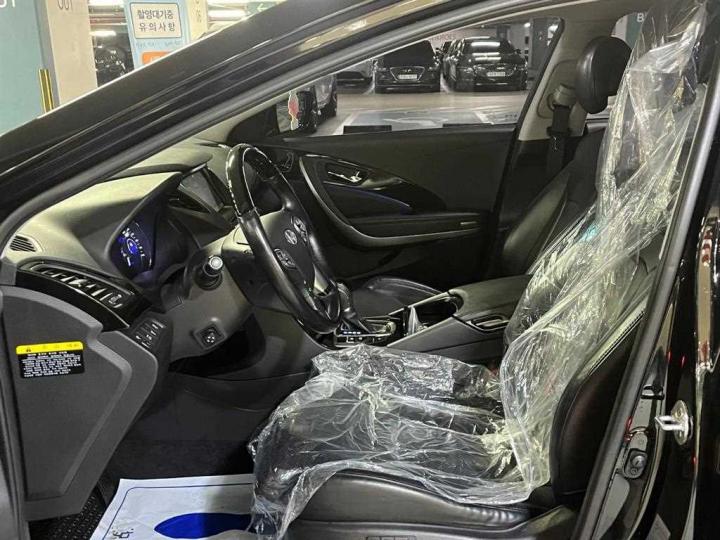 Hyundai Grandeur HG HG300 Royal 7