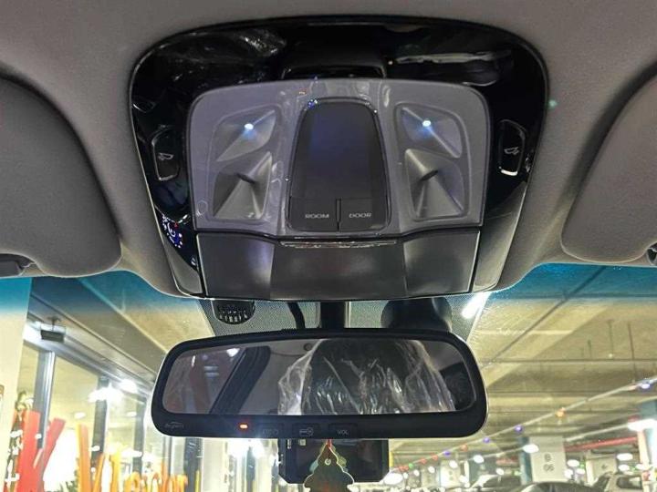 Hyundai Grandeur HG HG300 Royal 9