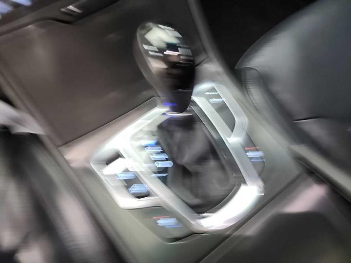 Hyundai Grandeur HG HG240 Modern 9