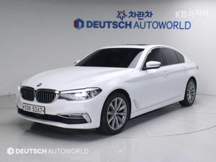 BMW 5 Series G30 520i Luxury