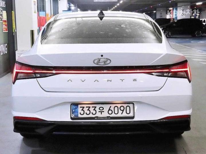 Hyundai Avante CN7 1.6 Gasoline Inspiration 6