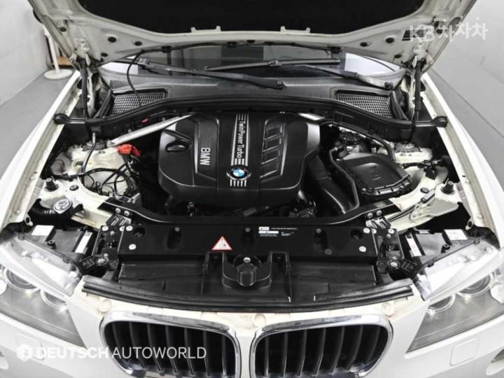 BMW X3 F25 xDrive 20d High F25 7