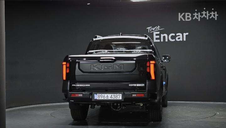 KG Mobility (Ssangyong) Musso Q300 Diesel 2.2 4WD M9 5