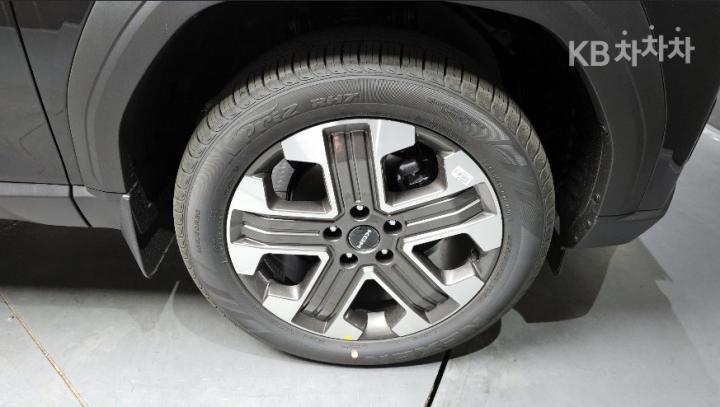 KG Mobility (Ssangyong) Musso Q300 Diesel 2.2 4WD M9 6