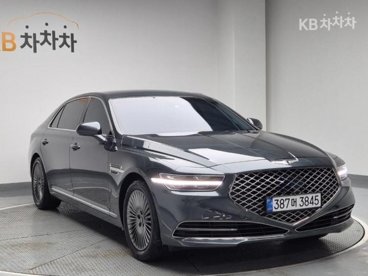 Genesis G90 3.8 GDi AWD Luxury 5