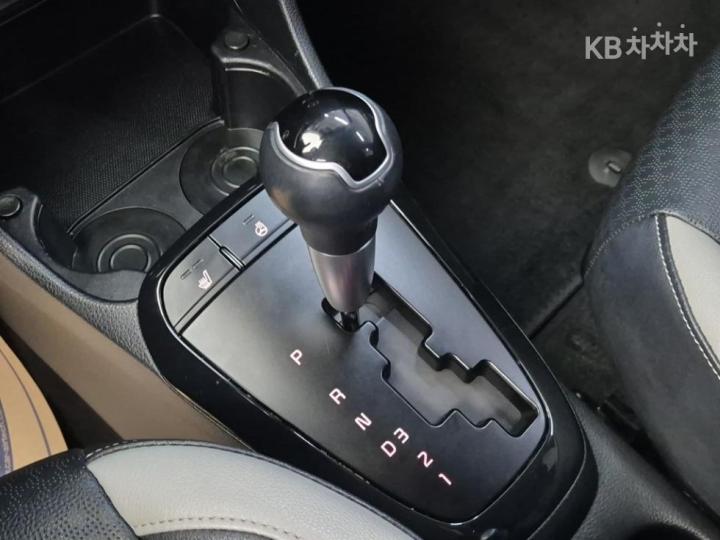 Kia Morning JA Luxury 9