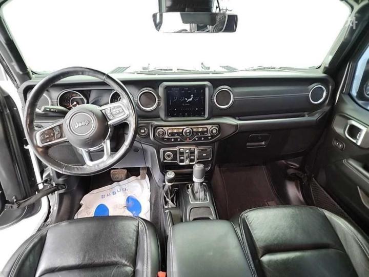 Jeep Wrangler JL 2.0 Overland 4 Duo Base Type 8