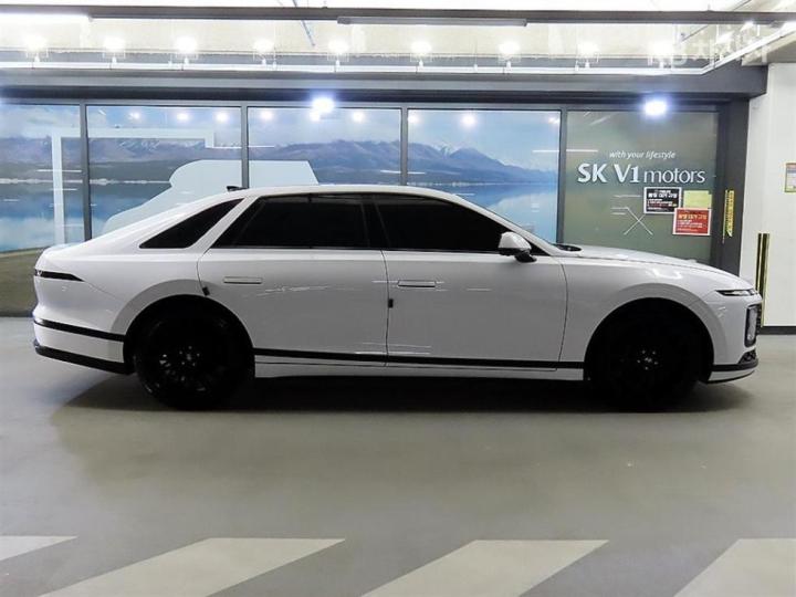 Hyundai Grandeur The 2.5 Gasoline 2WD Calligraphy 4