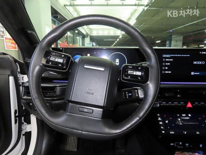 Hyundai Grandeur The 2.5 Gasoline 2WD Calligraphy 9