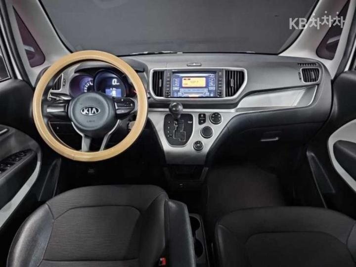 Kia Ray Van 1.0 Gasoline Van Prestige 6