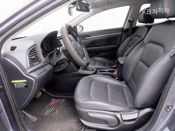 Hyundai Avante AD 1.6 GDi Value Plus 7