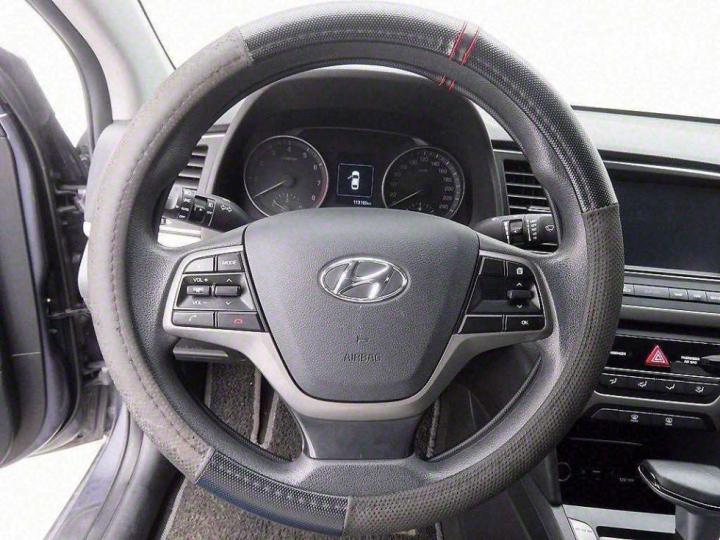 Hyundai Avante AD 1.6 GDi Value Plus 10