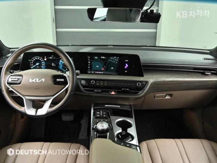 Kia K8 Hybrid 1.6 Turbo Noblesse 8