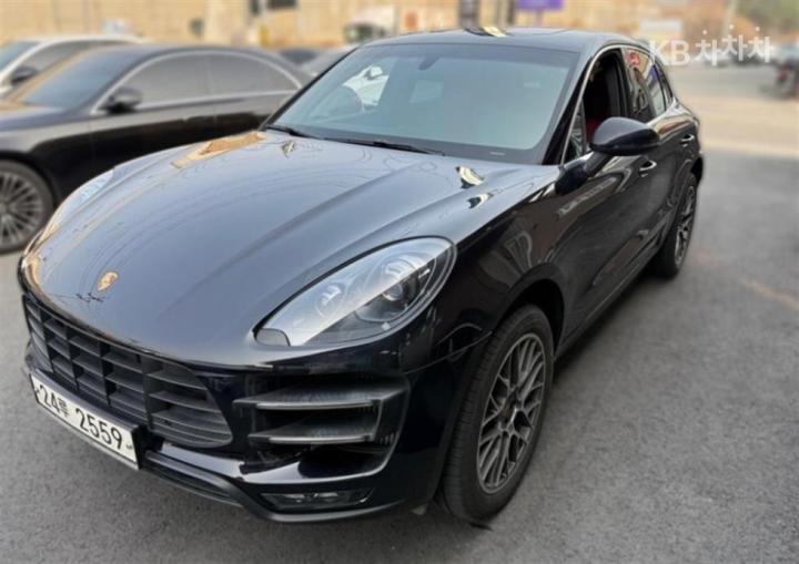 Porsche Macan 3.6 Turbo