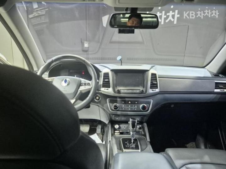 KG Mobility (Ssangyong) Rexton Sport 2.2 4WD Adventure 9