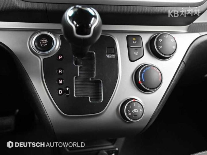 Kia Ray 1.0 Gasoline Prestige 10