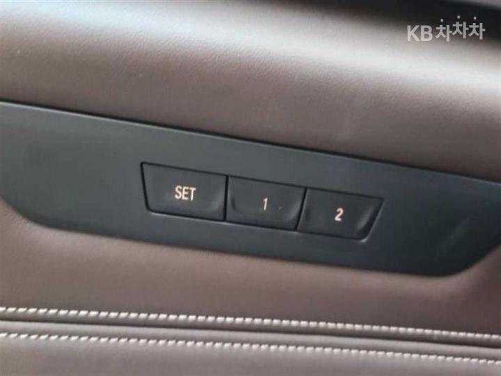 BMW 5 Series G30 520d M Sport Plus 8