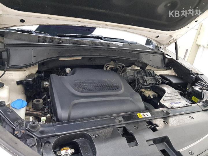 Hyundai Santa Fe DM R2.0 2WD PREMIUM Base Type 7