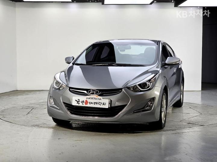 Hyundai Avante 1.6 GDi Smart Base Type 3