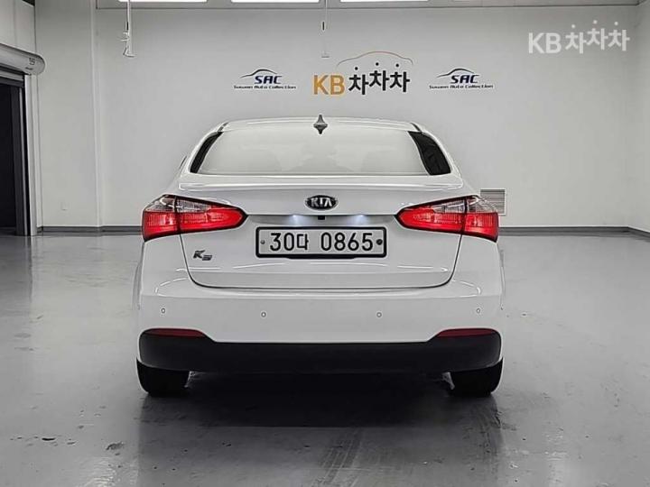 Kia K3 Eco Plus 4