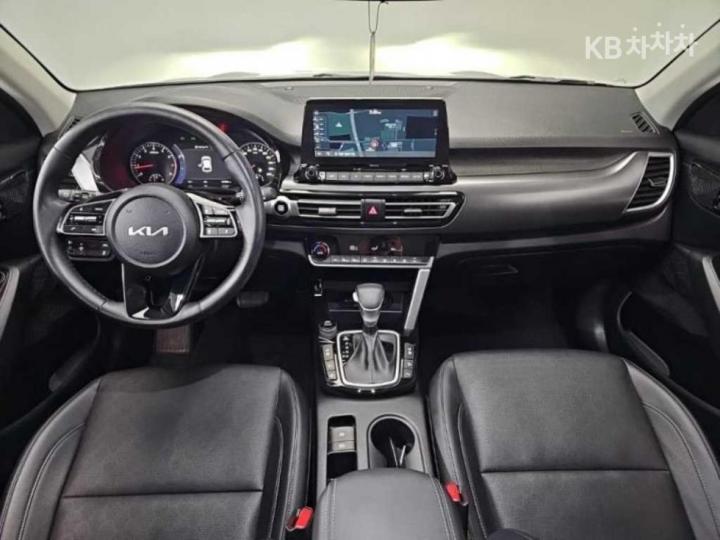 Kia Seltos 1.6 Gasoline Turbo 2WD Signature 6