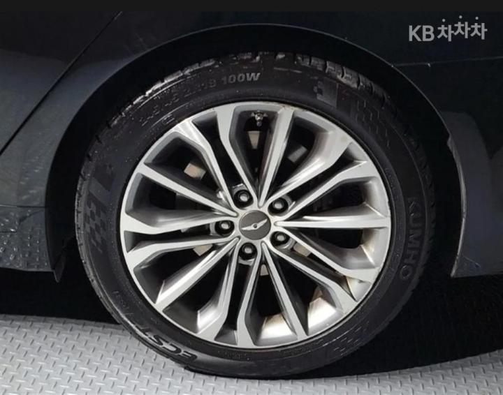 Hyundai Genesis DH G330 Modern 6