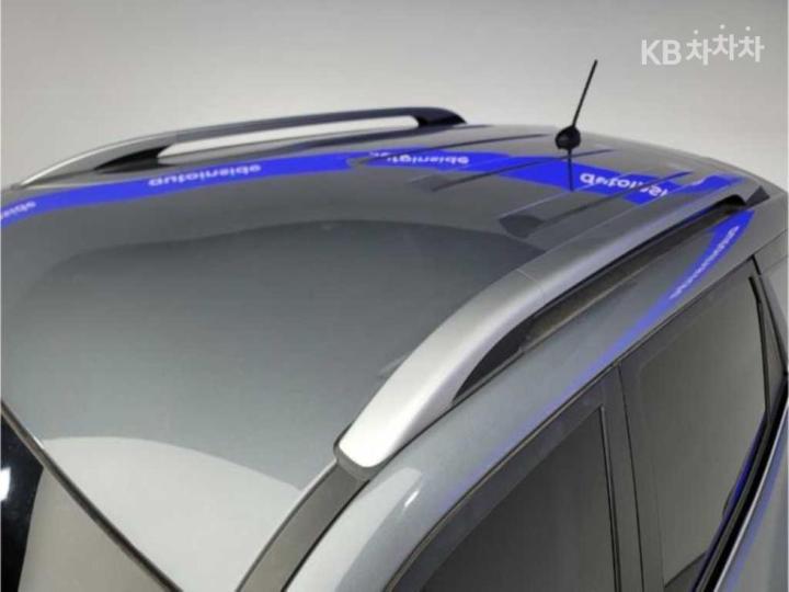 KG Mobility (Ssangyong) Korando Beautiful 1.6 Diesel 2WD Delight Plus 8