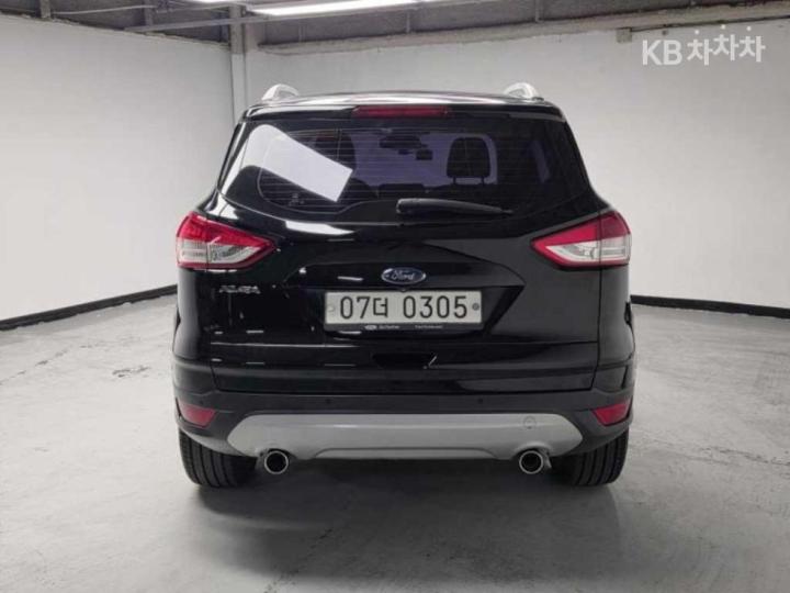 Ford Kuga 2.0 Trend 5