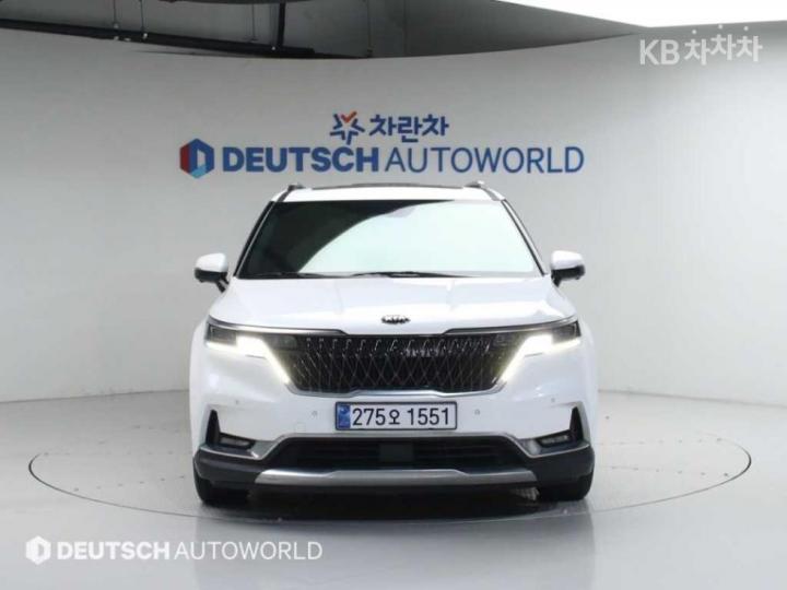 Kia Carnival D2.2 Signature 4