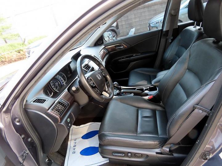 Honda Accord 2.4 Sedan EX-L CVT 6