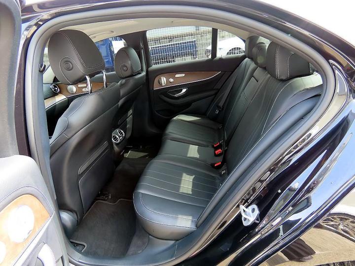 Mercedes-Benz E-Class W213 E300 4Matic Exclusive 7